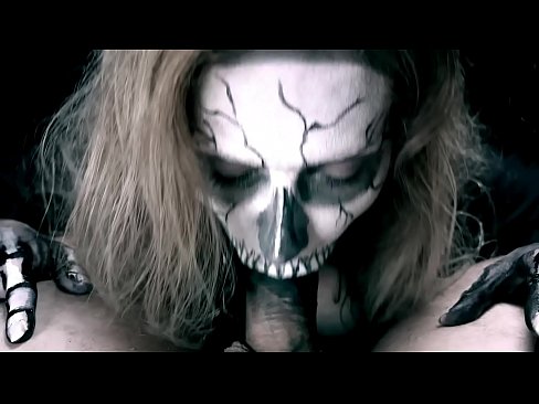 ❤️ Demon djevojka siše kurac svojim crnim ustima i guta spermu. ❤❌ Porno kod nas hr.porno-flix.ru